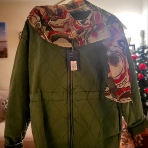 Brand New Universal Threads Quilted Jacket. FREE SCARF WITH PURCHASE.